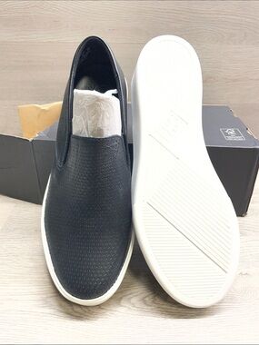 Naturalizer Black and White Slip-On Loafers #776
